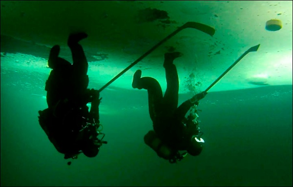 Underwater Ice Hockey